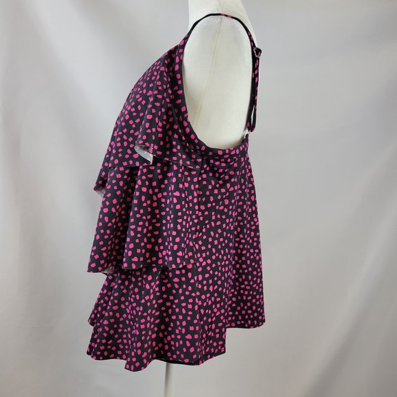 Swimsuits For All Tankini Top Black and Pink Size 18 Tiered Ruffle V Neck NWT - Picture 4 of 10